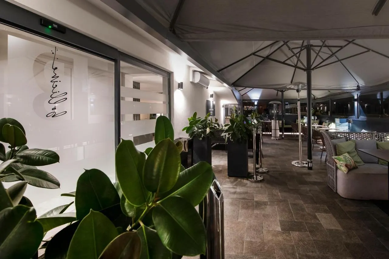 ****  Hotel 77 Seventy-Seven - Maison D'Art Collection Roma Italia