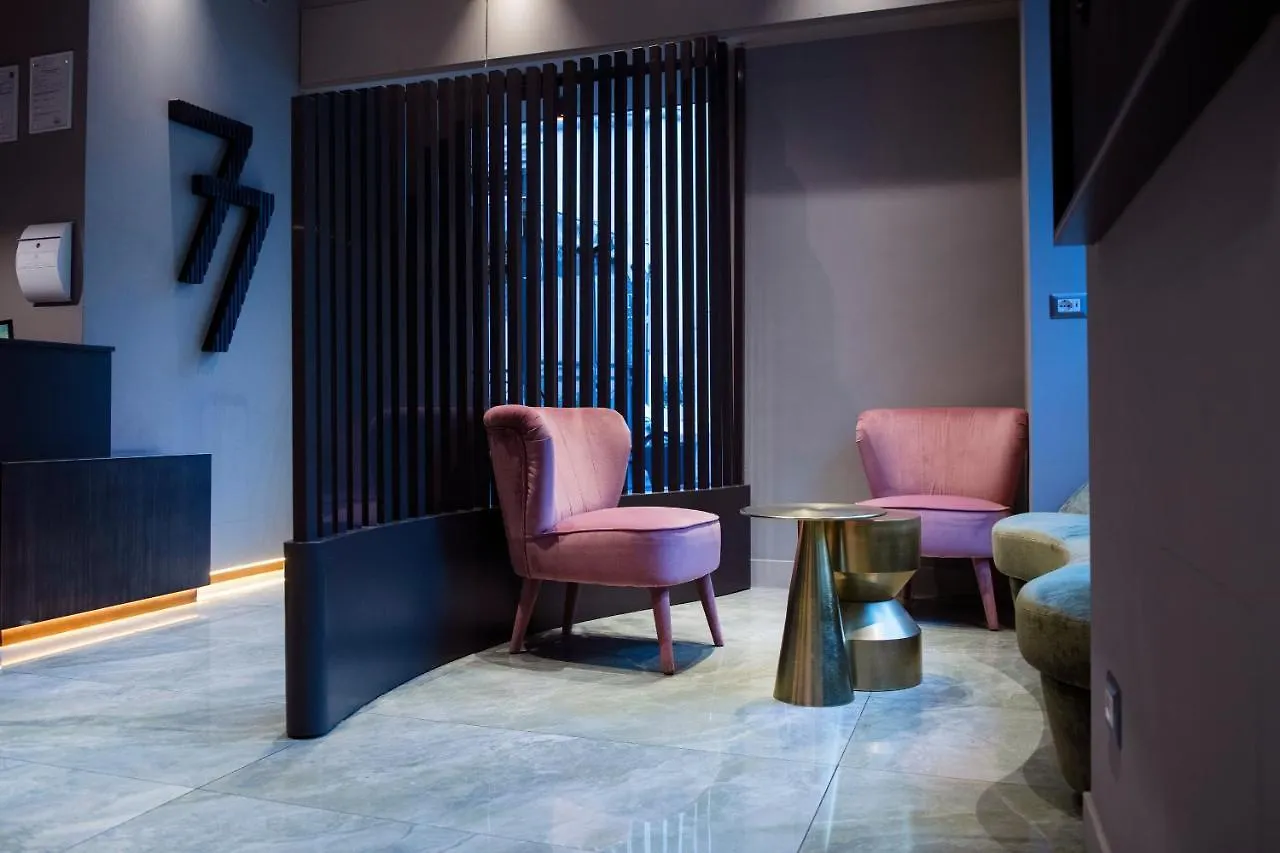 Hotel 77 Seventy-Seven - Maison D'Art Collection Roma 4*,