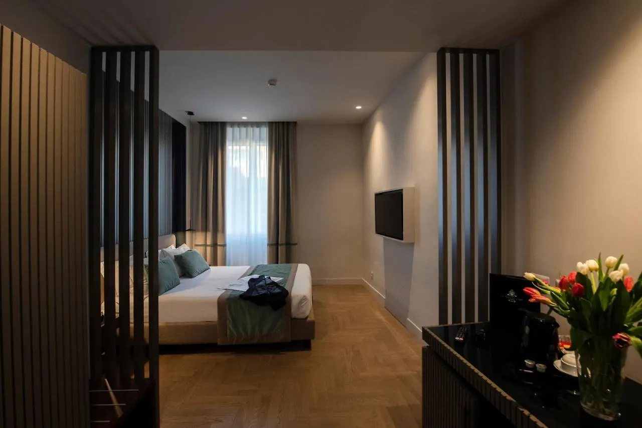Hotel 77 Seventy-Seven - Maison D'Art Collection Roma 4*,
